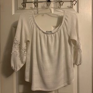 Papaya white half-sleeved top